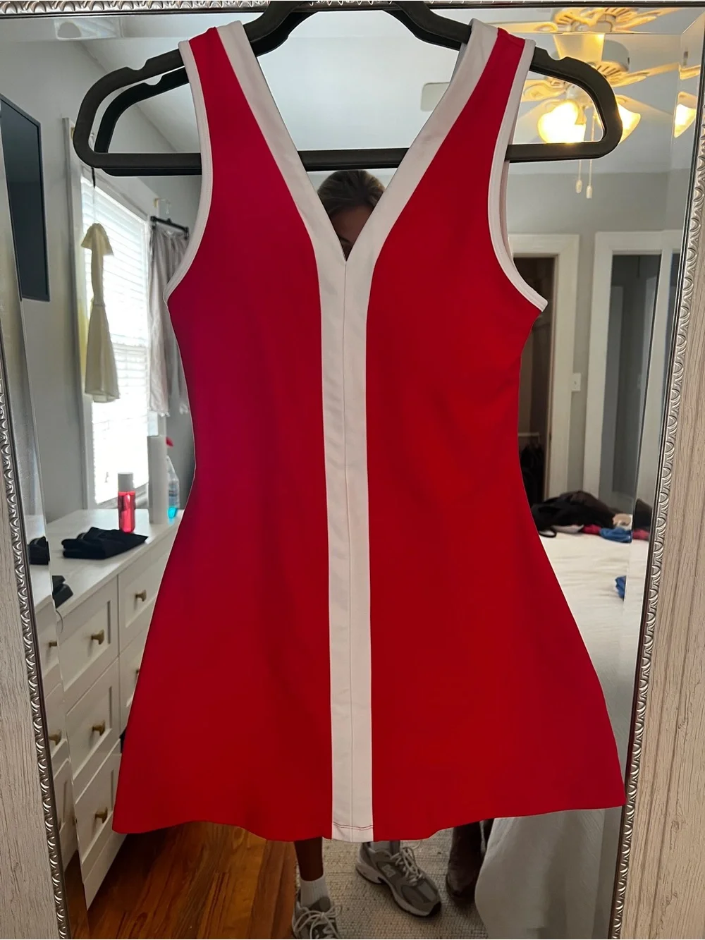Abercrombie & Fitch Red and White V‑Neck Mini Dress